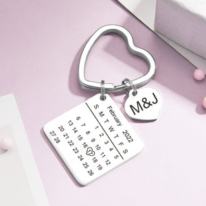 Custom Engraved Calendar Keychain Heart Key Ring Save the Date Keychain Christmas Gift - MadeMineAU