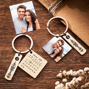 Personalized Calendar Keychain Special Day Significant Photo Heart Square Shape Music Code Metal Keychain Anniversary Gift - MadeMineAU