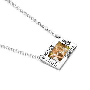 Personalized Carve Words and Photos Necklace Gift Creative Romance Gift for Valentine Lovers Family Festival Necklace
