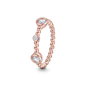 Elegant Rose Gold Circle Wedding Ring For Women - MadeMineAU