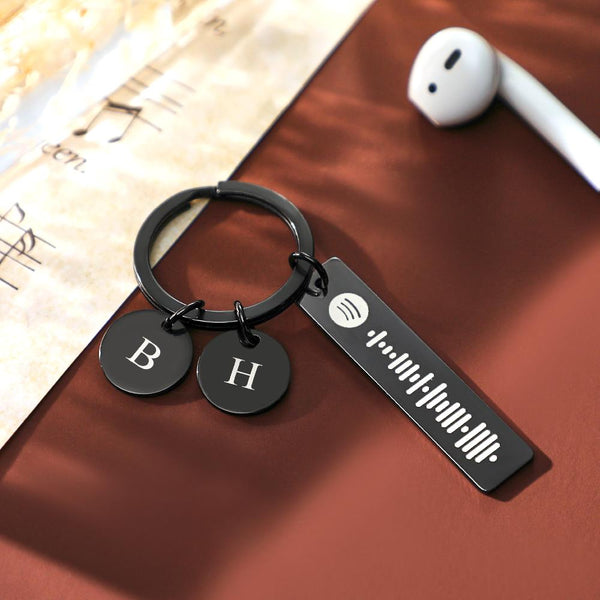 Scannable Spotify Code Keychain With Engraved Circle Pendant Custom Music Song Keychain Gift - MadeMineAU