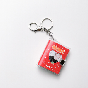 Mini Scrapbook Keychain Photo Album Keychain Heart-shaped Cover Mini Photo Frame